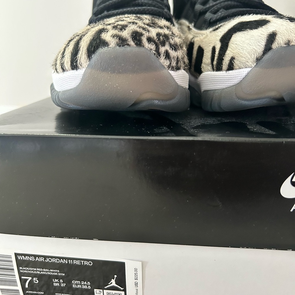 Jordan Retro 11 “Animal Instinct” Sz 7.5 - Picture 4 of 6